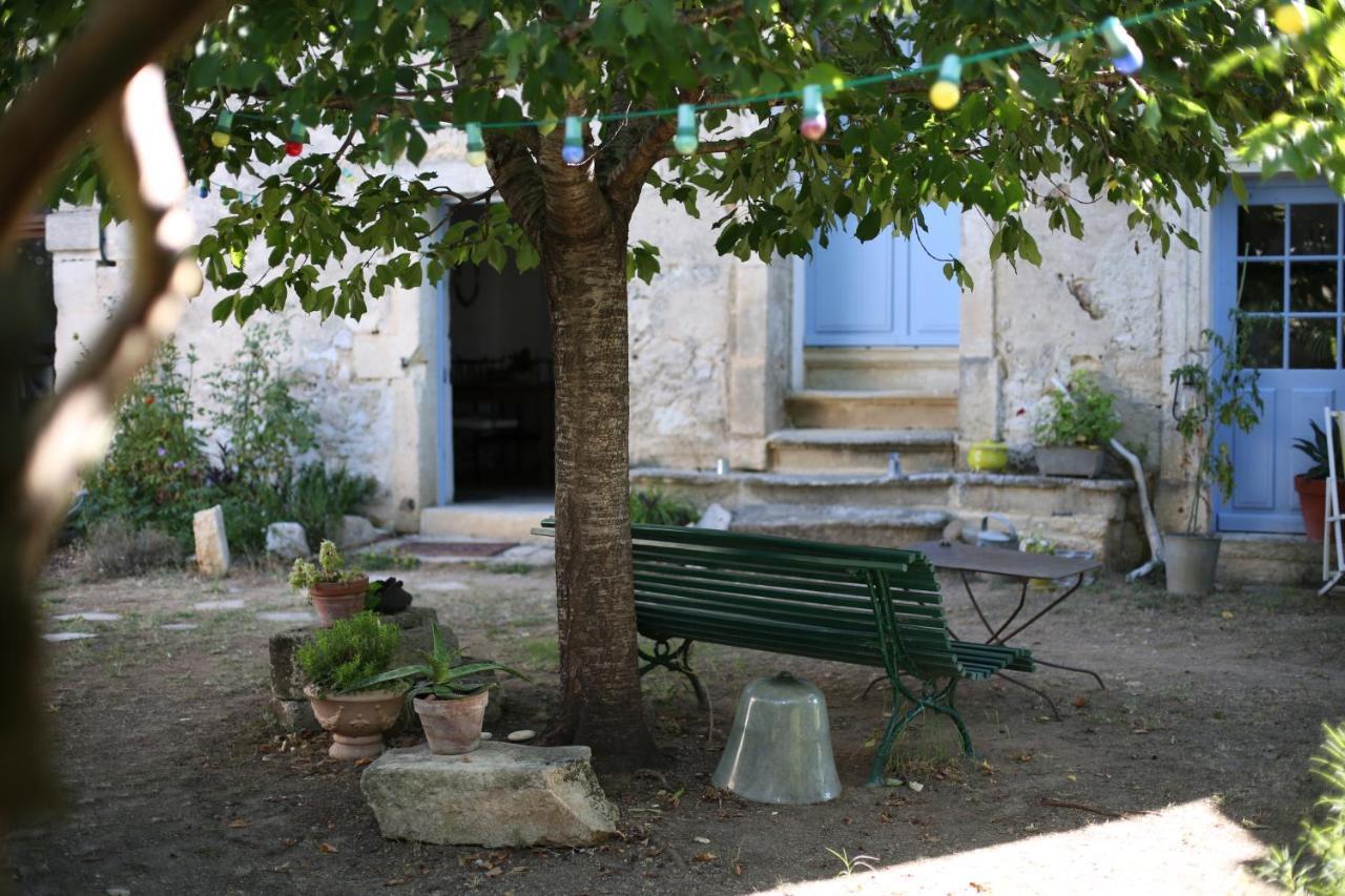 Chambres D'Hotes Dans Maison D'Artiste Galargues 外观 照片